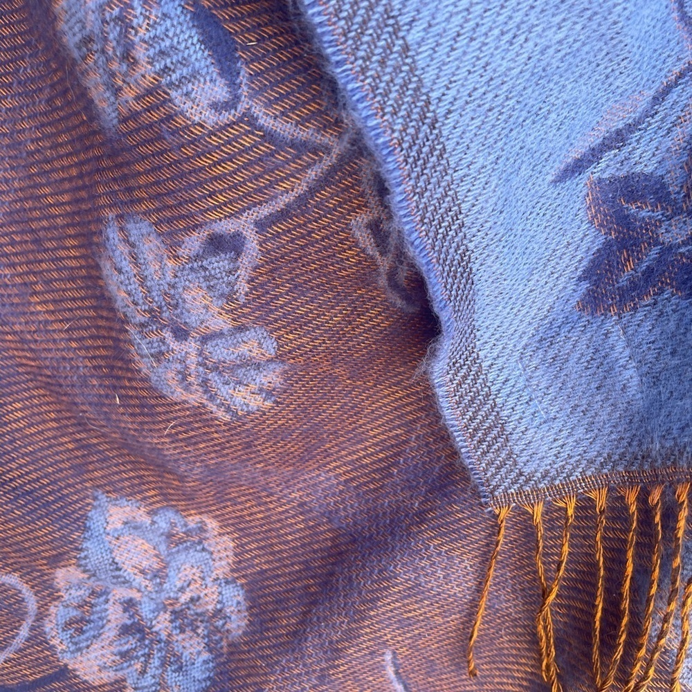Vintage Reversible Blue and Brown Acrylic Floral Wrap - Picture 8 of 9